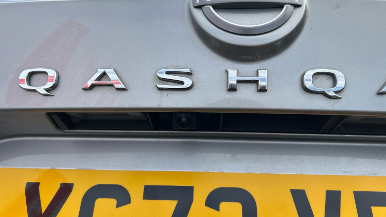 Nissan Qashqai 1.3 DiG-T MH N-Connecta 5dr Petrol Hatchback